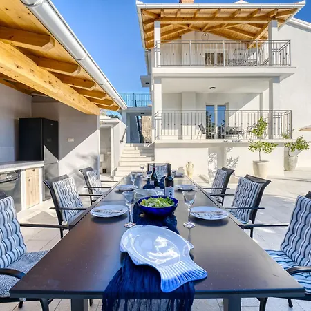 Palma-1 By Interhome Апартаменты Ловран