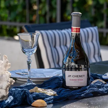 Palma-1 By Interhome Lovran