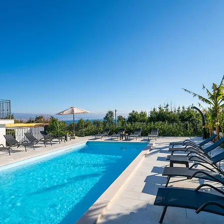 Palma-1 By Interhome Ловран